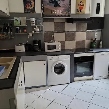 Beziers Apart Art Deco Apartment *